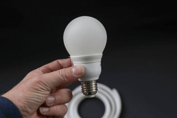 Smart Bulbs vs. Traditional LED Bulbs